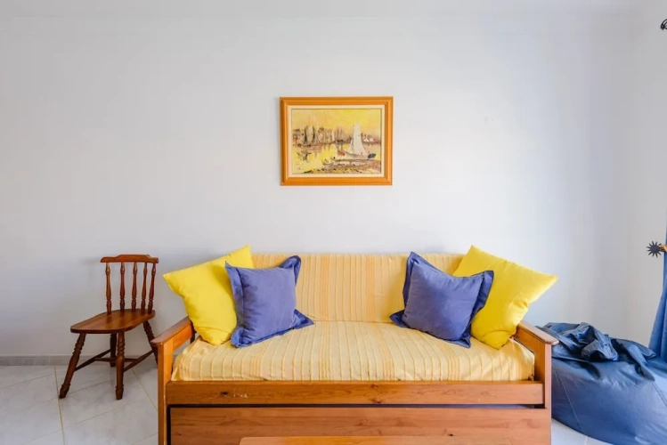 2 Bedrooms Apartment with pool view