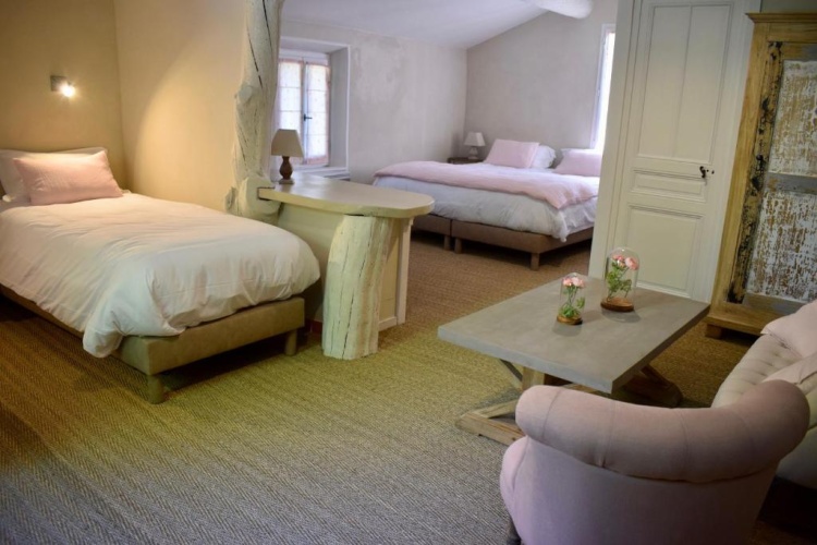 Standard Quadruple room