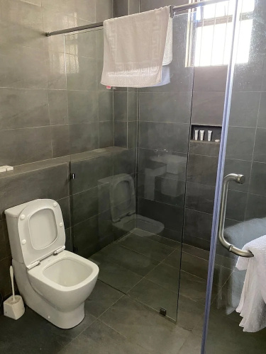 Zebu Lodge And Luxury Hotel