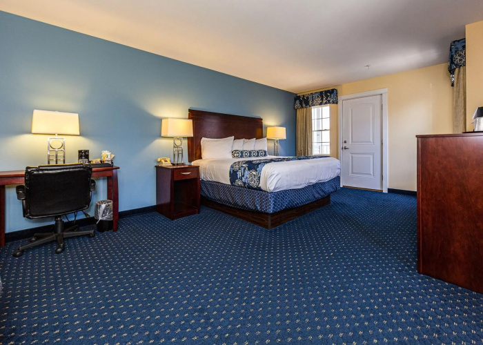 Bar Harbor Manor photo 13