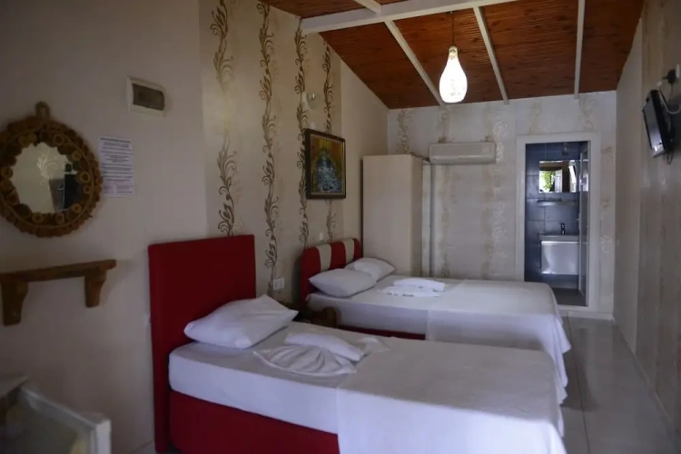 Classic Triple room with balcony and with sea view