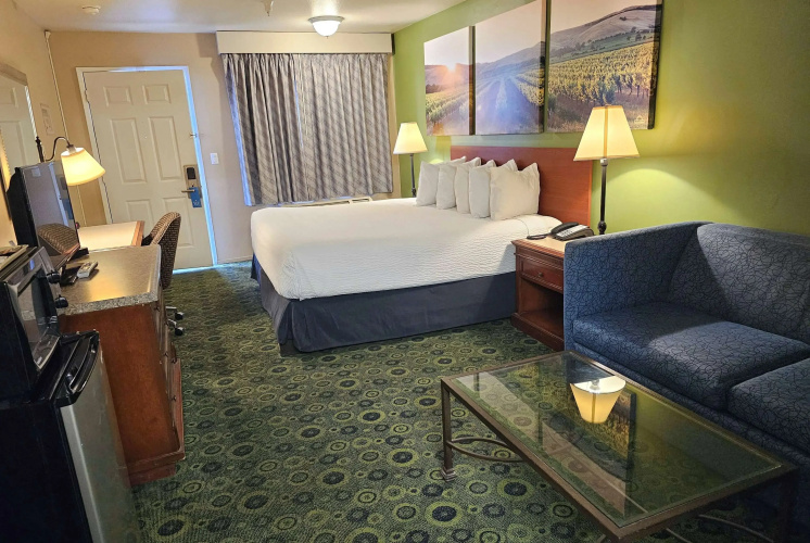 Days Inn by Wyndham Westley