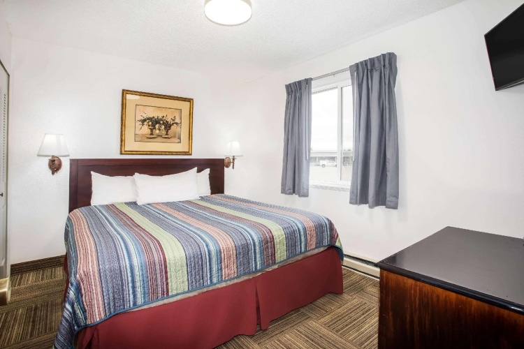 1 Bedroom Double Suite
