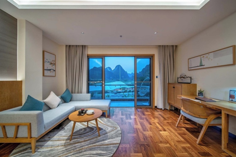 Superior Double room with land view