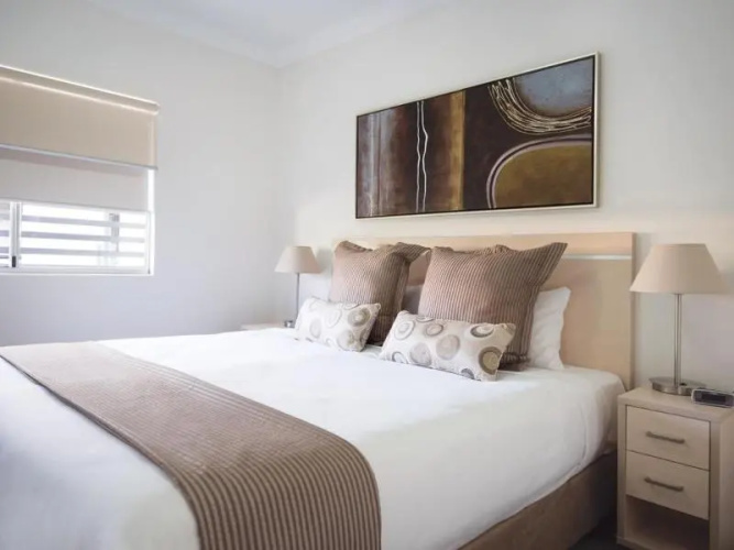 Oaks Brisbane Mews Suites