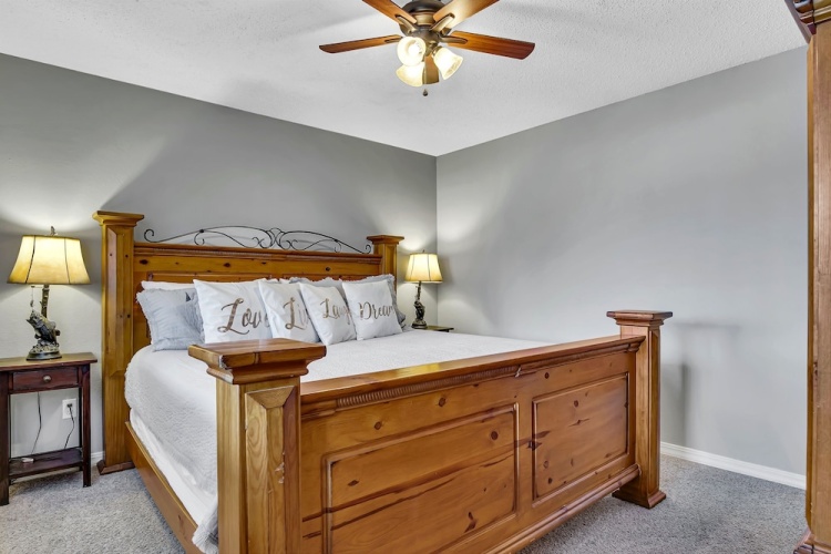 Pointe Of View 2 Bedroom Condo by RedAwning