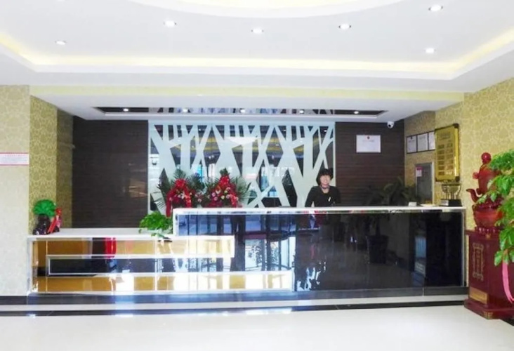 Yantai Yijia Express