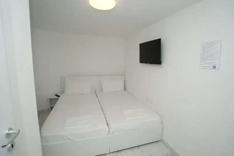 Enles Hotel