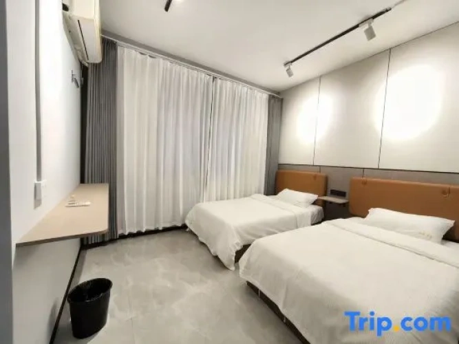 Comfort Triple Suite