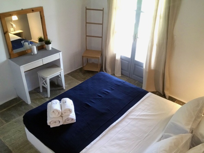 2 Bedrooms Cottage