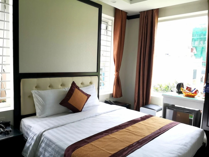 DHP Luxury Hotel