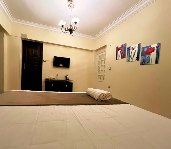 Pyramids House