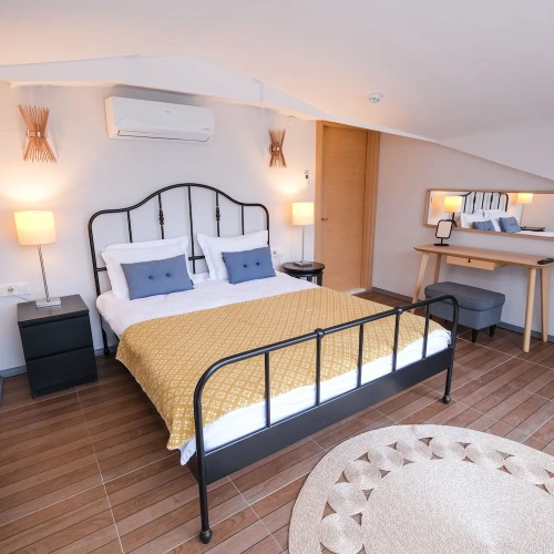 Deluxe Double Penthouse room