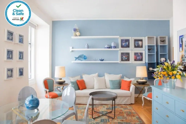 2 Bedrooms Apartment