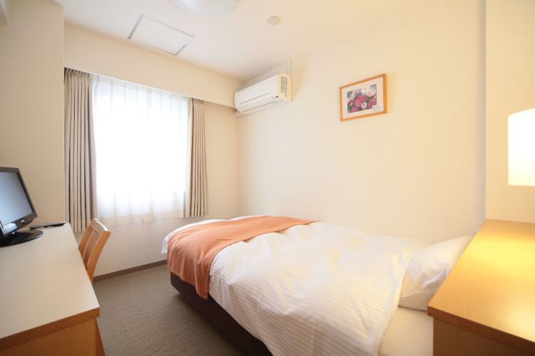 Shin-Osaka Station Hotel