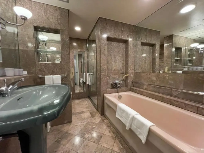 Corner Double room