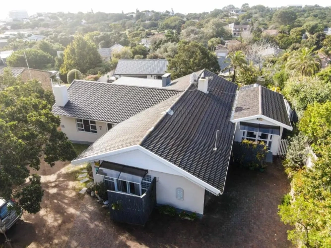 2 Bedrooms Cottage