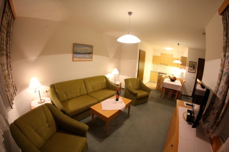 1 Bedroom Apartment with balcony