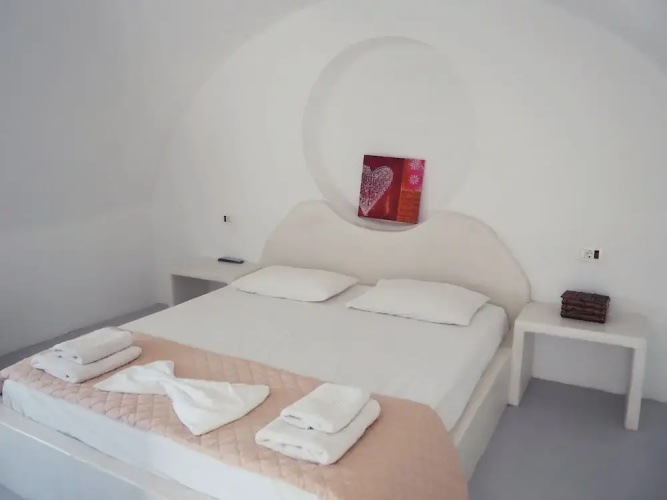 Leon Lux Apartments