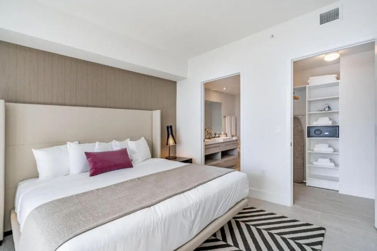 Hyde Beach House 2709