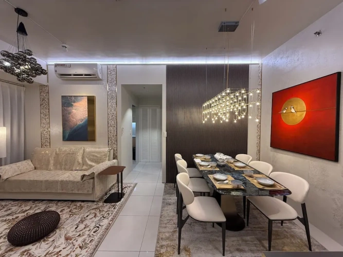 2 Bedrooms Luxury Apartment with balcony and with city view