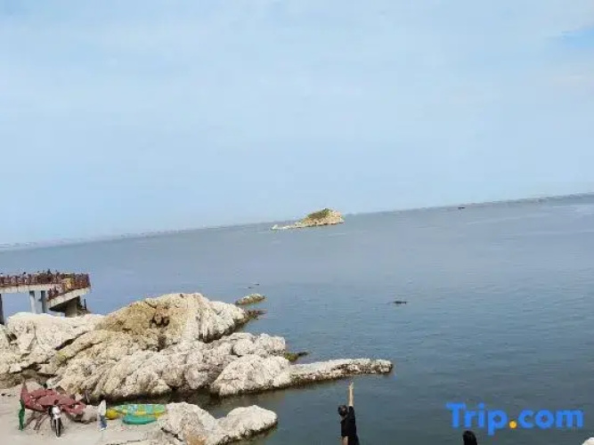 Island Shell Holiday Home