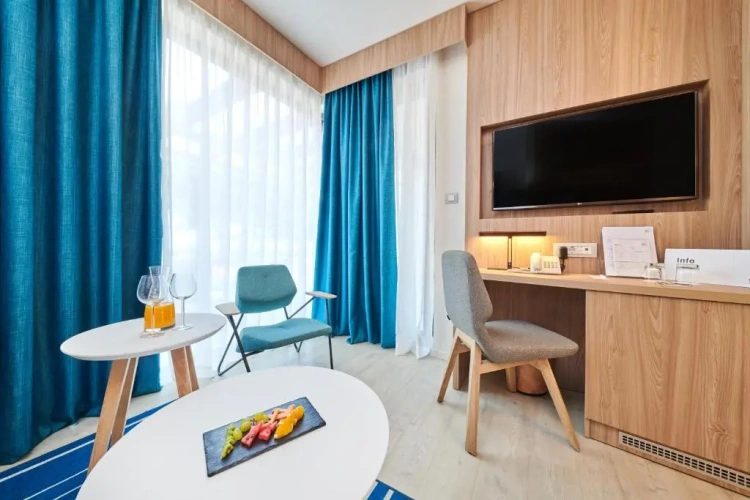 Premium Suite
