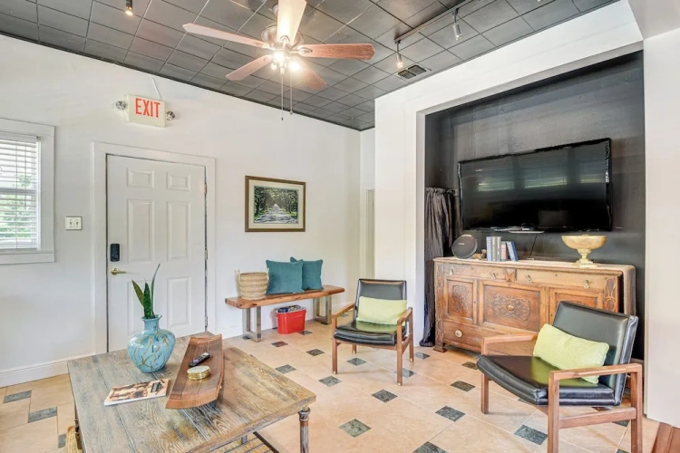 Guest rooms