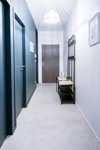 Urban Calm - Bright & Modern Stay