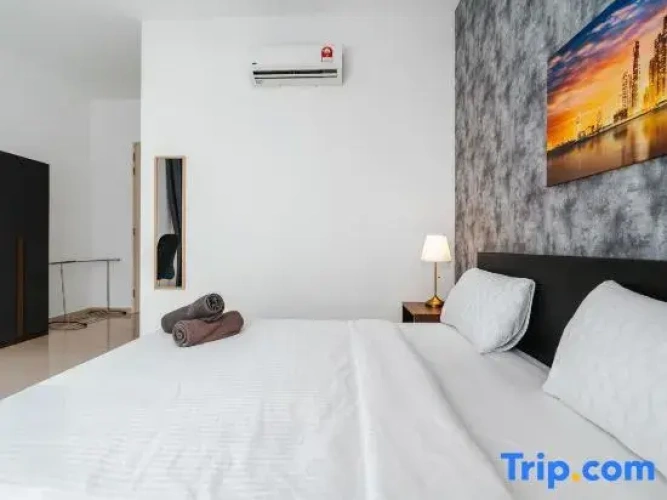 Dubai Suite