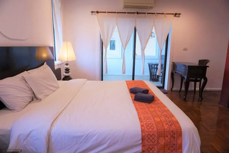 Executive Suite with balcony