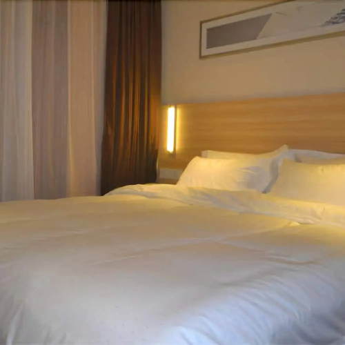 Super 8 Hotel