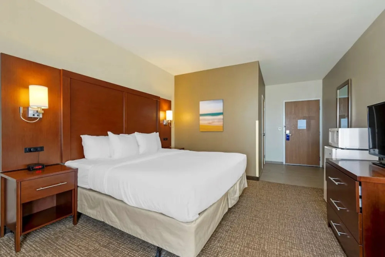 Comfort Inn