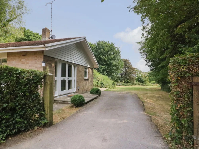 Woodlands Cottage