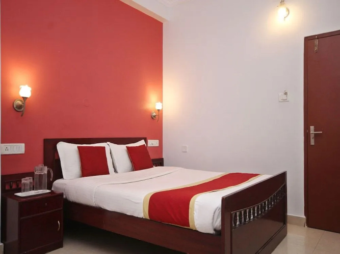 OYO 5340 SR Legend Inn