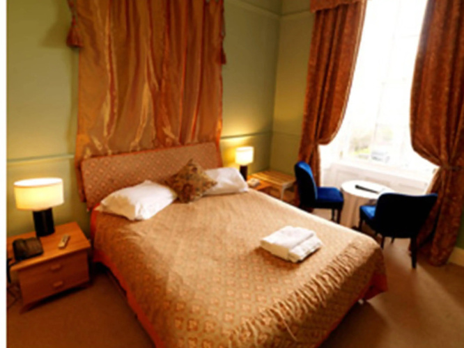 Atholl Arms Hotel