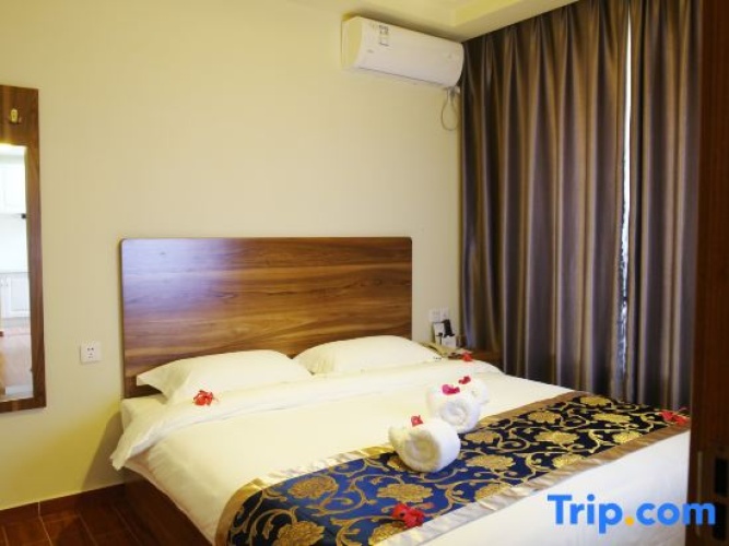 2 Bedrooms Quadruple Family Suite