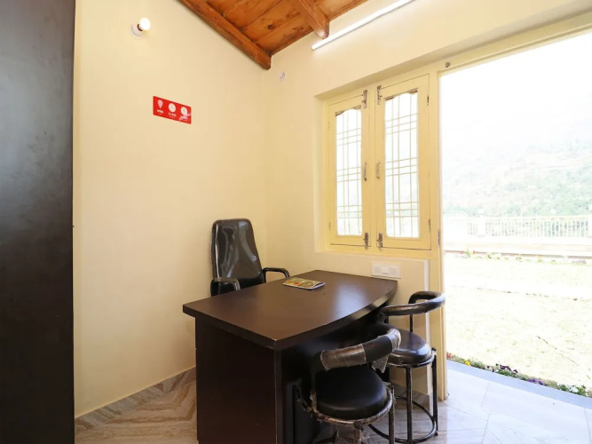 OYO 13883 Hotel Panorama