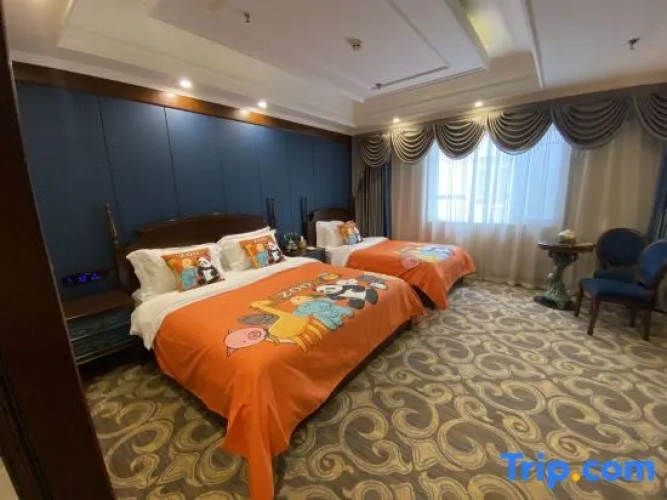 Standard Family Suite with city view