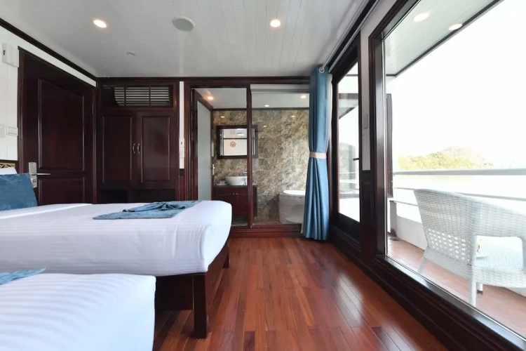 Deluxe Double room with balcony