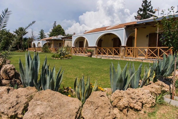Trikalioti's Estate