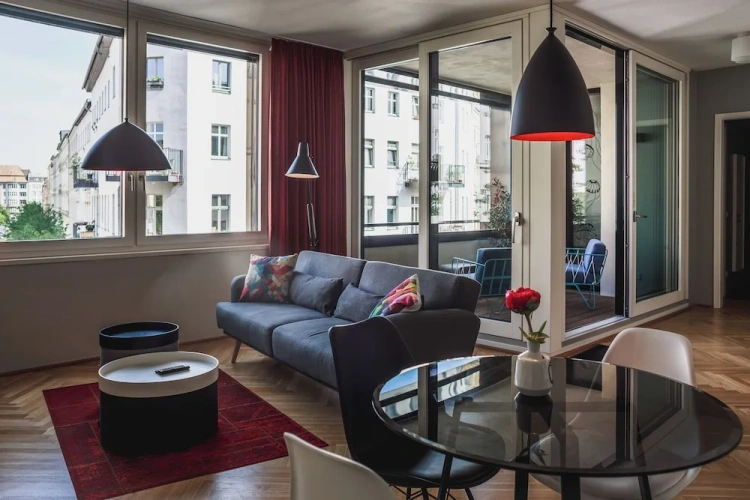 1 Bedroom Apartment with balcony