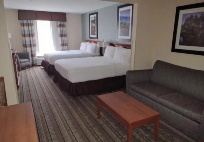 Deluxe Double Suite