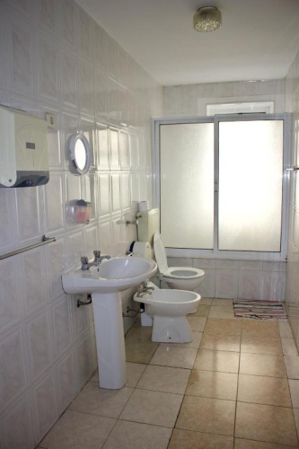 Economy Triple room