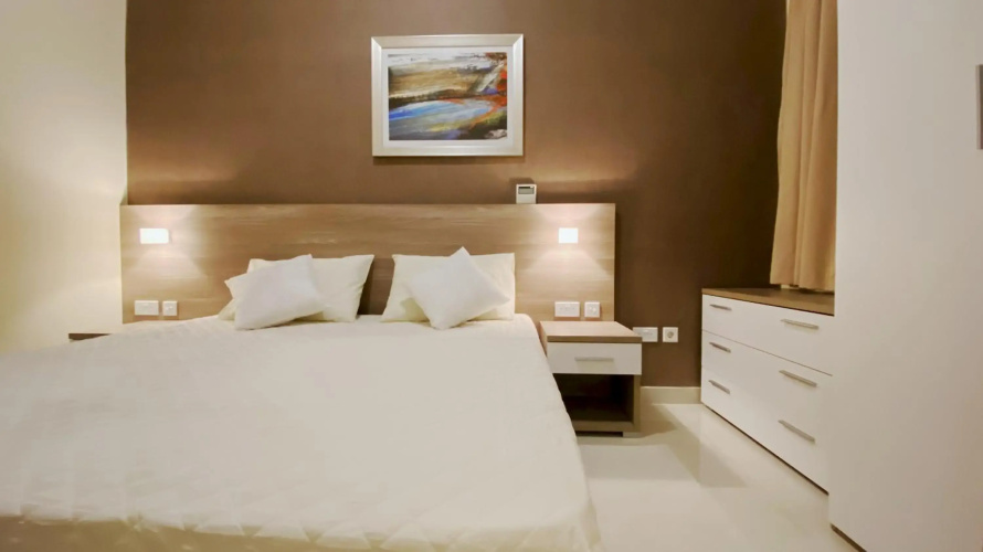 Vista Point - Cast Renting
