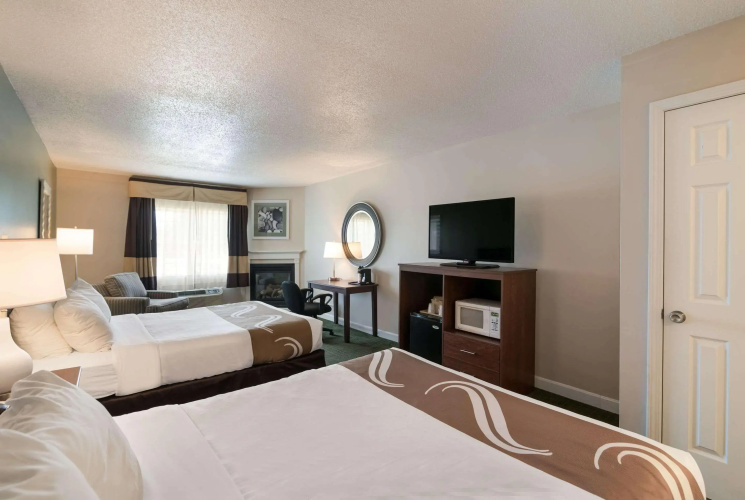 Quality Inn & Suites Auburn I-95