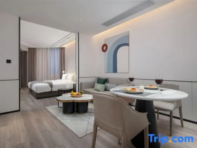1 Bedroom Suite