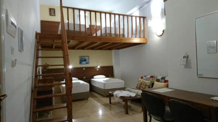 Standard Quadruple room