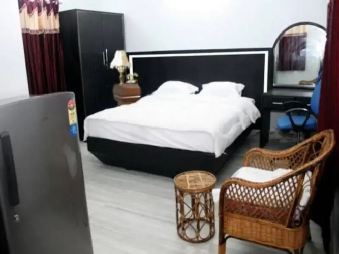 Idol Paradise Bed & Breakfast