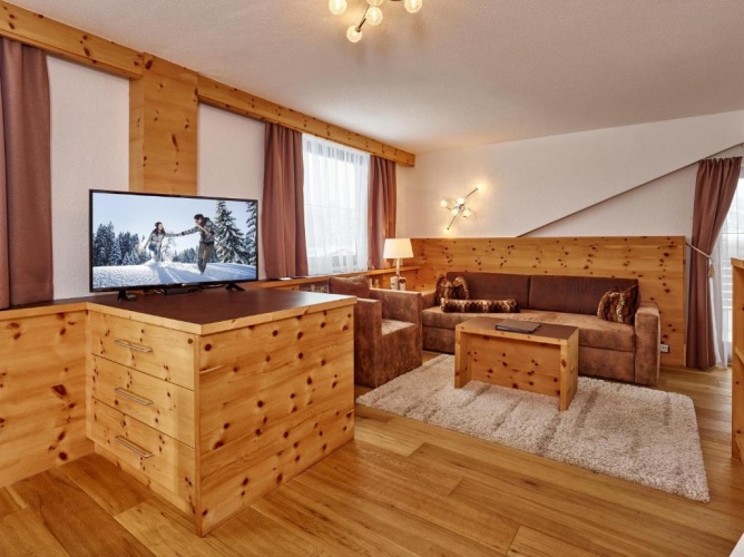 Deluxe Junior Suite